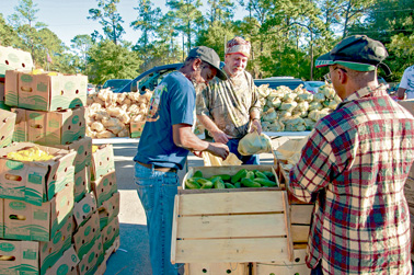 Q - FarmShare Carson DSC3244