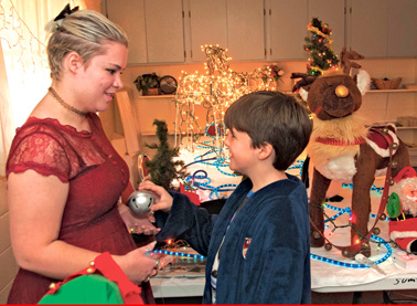 W - Carson - Polar Express Boy Bell DSC5410